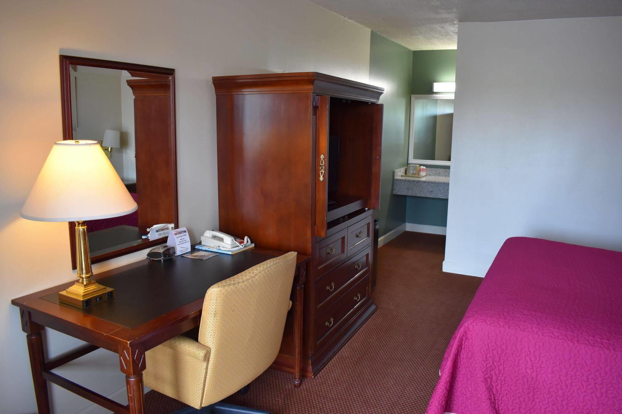 6 Culpeper, Va Hotel Culpeper