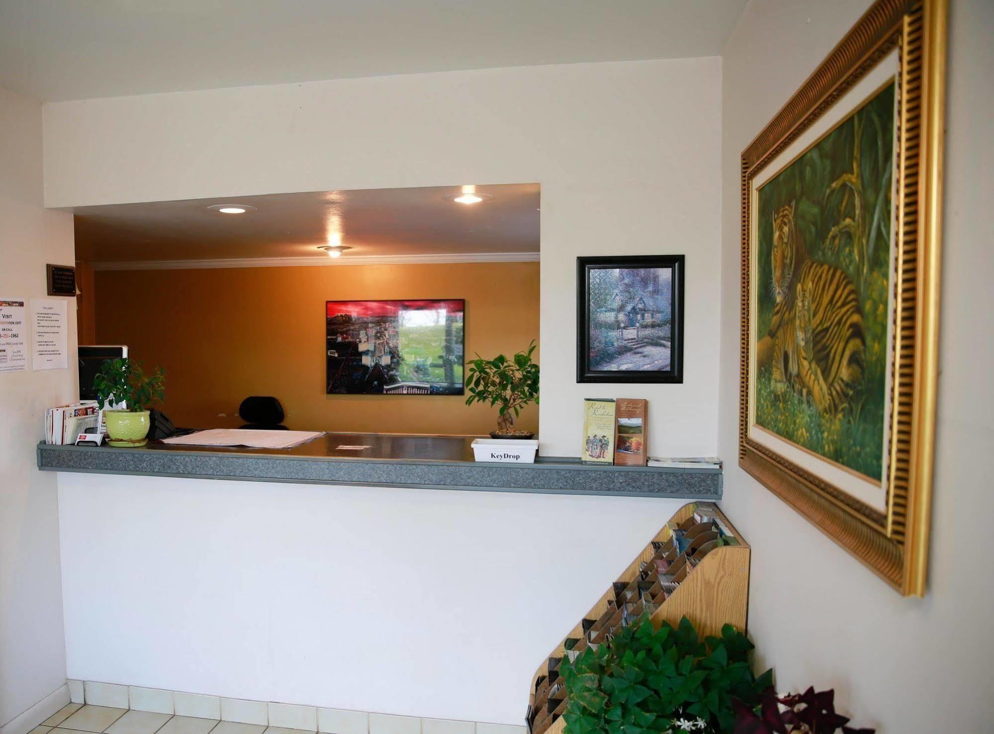 Hotel 6 Culpeper, Va 2*